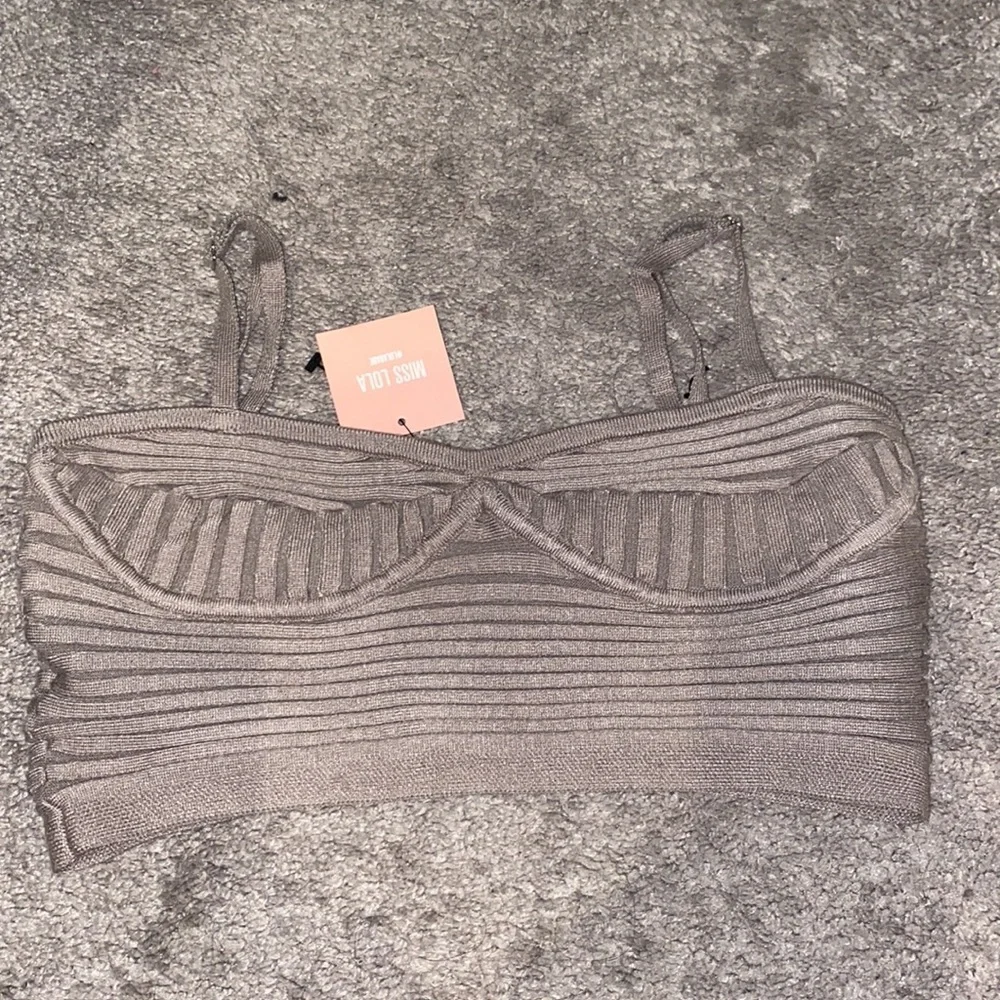 Misslola cropped top - Picture 2 of 6